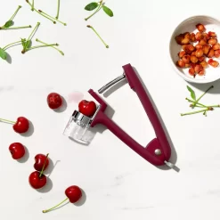 OXO Good Grips Cherry Pitter -Cooking Utensils Shop 1278653 ALT2