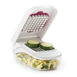 OXO Good Grips Vegetable Chopper With Easy Pour Opening 8 OXO Good Grips Vegetable Chopper With Easy Pour Opening -Cooking Utensils Shop 3040196 ALT2