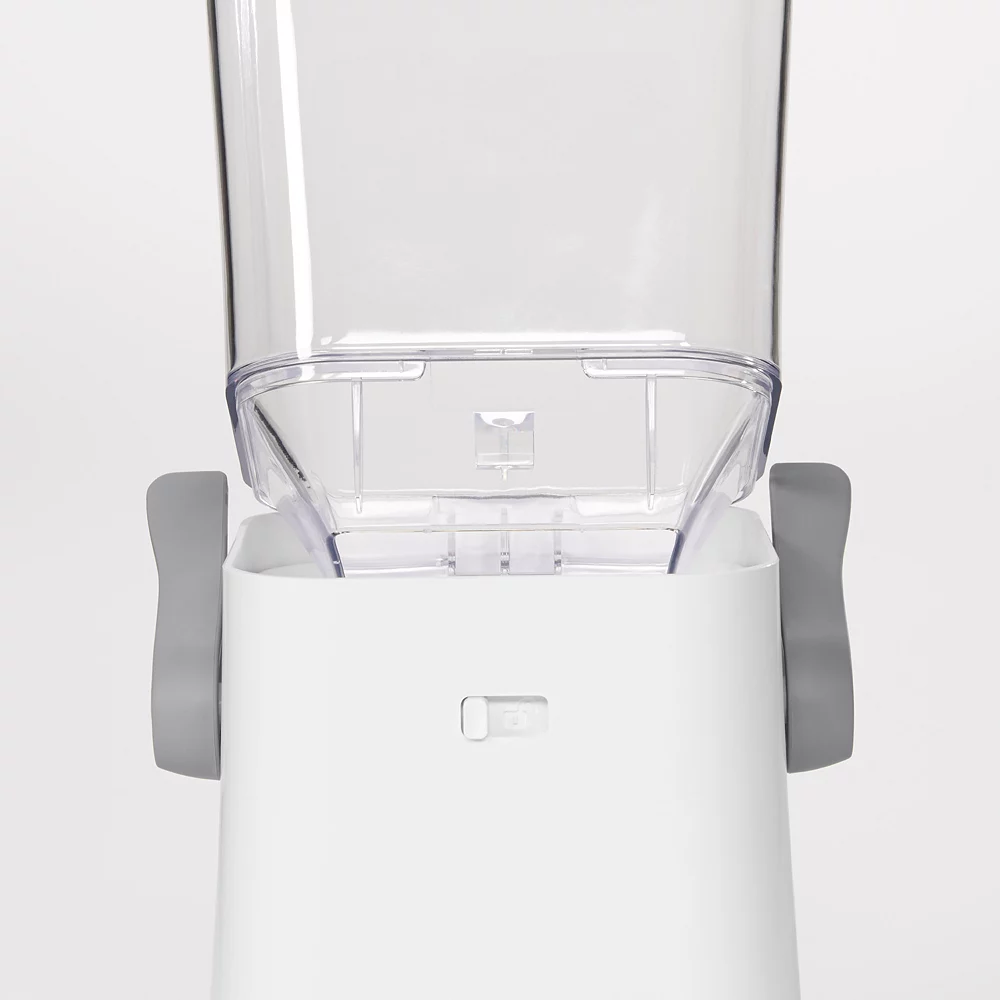 OXO Good Grips Countertop Cereal Dispenser 4 OXO Good Grips Countertop Cereal Dispenser - Image 4