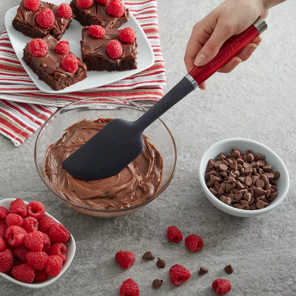 KitchenAid® Gourmet Scraper Spatula 2 KitchenAid® Gourmet Scraper Spatula - Image 2