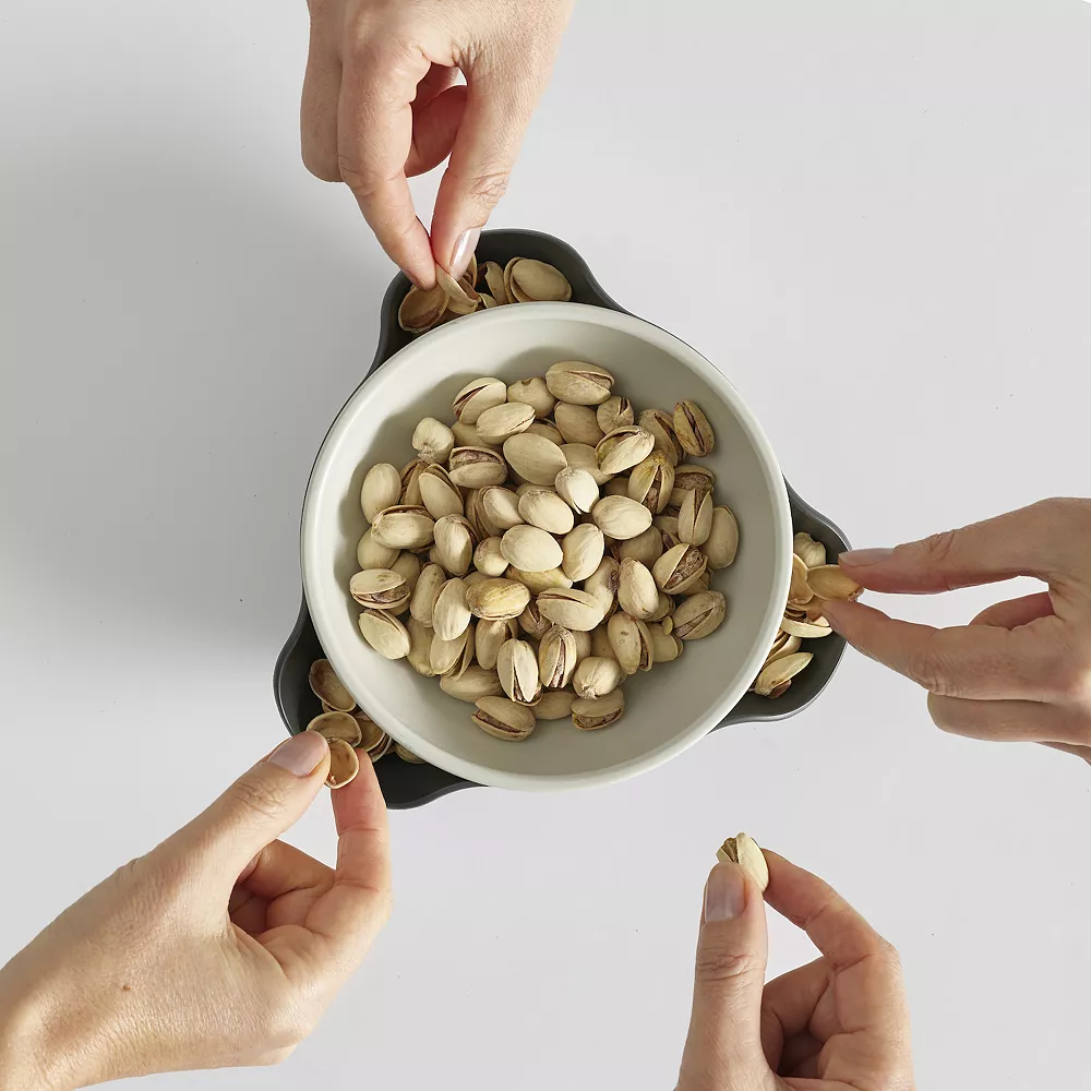 Joseph Joseph Double Dish Serving Bowl 3 Joseph Joseph Double Dish Serving Bowl - Image 3